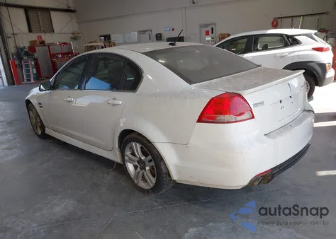 2009 Pontiac G8 z USA, uszkodzony, nr VIN 6G2ER57729L188101